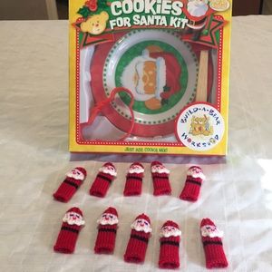 Build a Bear cookies for Santa 3 piece set & 10 Santa Finger puppets NEW Cute
